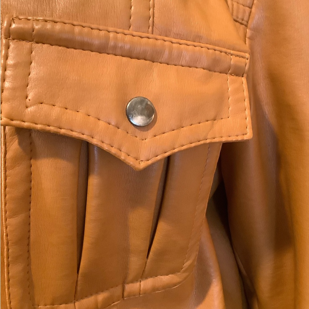 Vintage Campus Outerwear Men’s Vinyl Jacket 44R Made in Korea Retro 1970s - Picture 6 of 14
